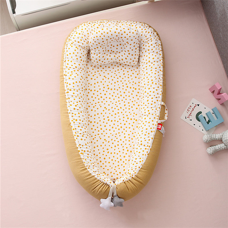 Honeycomb Breathable Foldable Detachable And Washable Portable Crib
